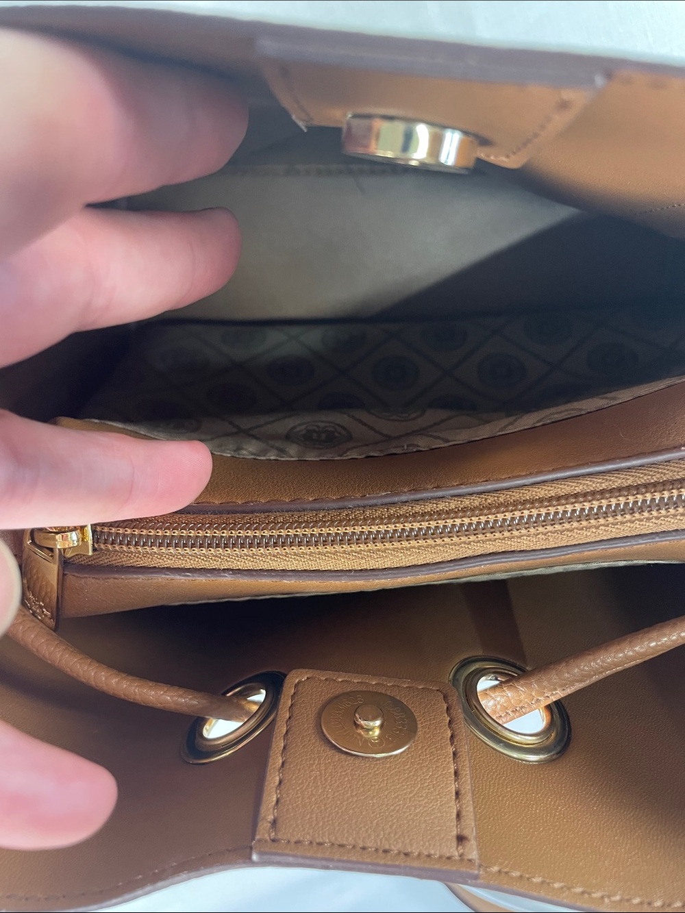 Nanette Lepore Brown Tan Pebbled Leather Drawstring Bucket Bag - Picture 8 of 10